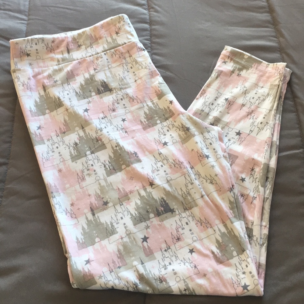 Disney Fantasyland Castle leggings - XL - NWOT
